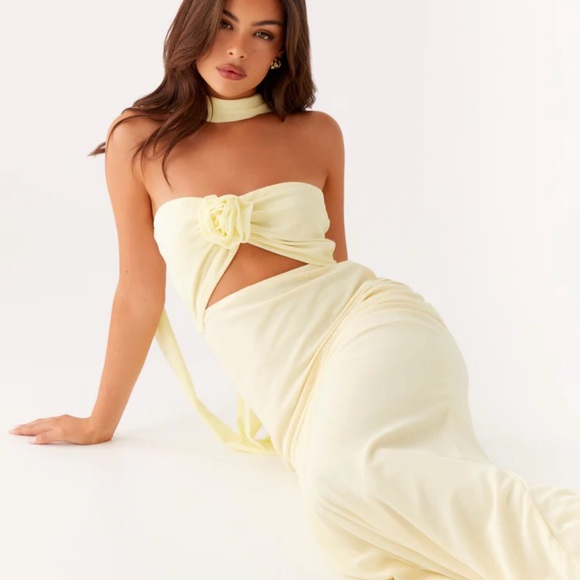 Peppermayo Dresses & Skirts - ❌SOLD❌NWT Peppermayo Soft Pale Yellow Maxi Dress Strapless Neck Scarf Tie Back 6